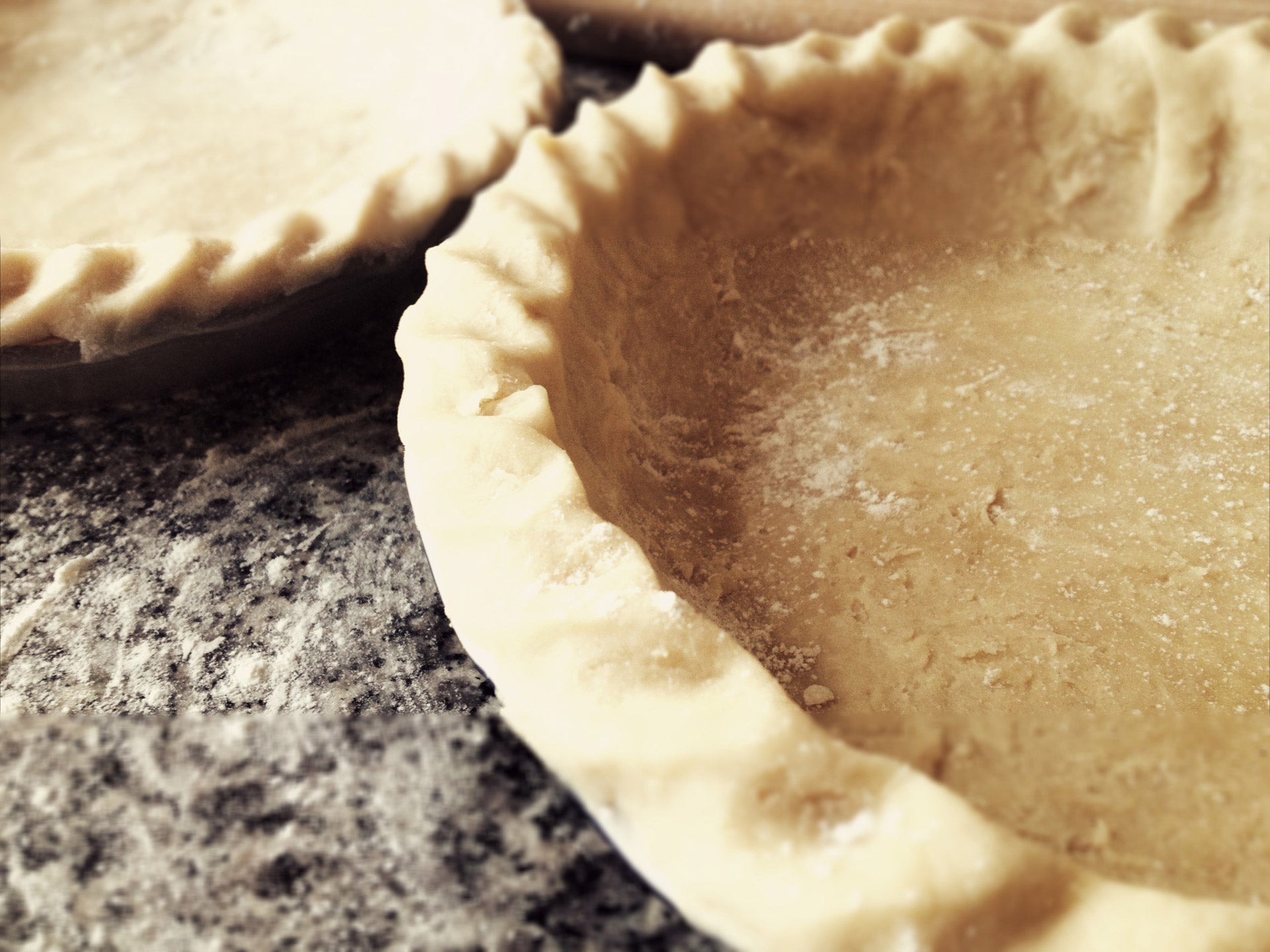 Easy Pie Crusts For Fantastic Holiday Desserts Like Pumpkin Pie